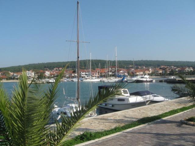 Apartmani Leona Bibinje Esterno foto